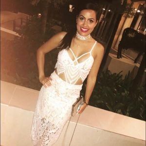 Two piece lace white skirt set.